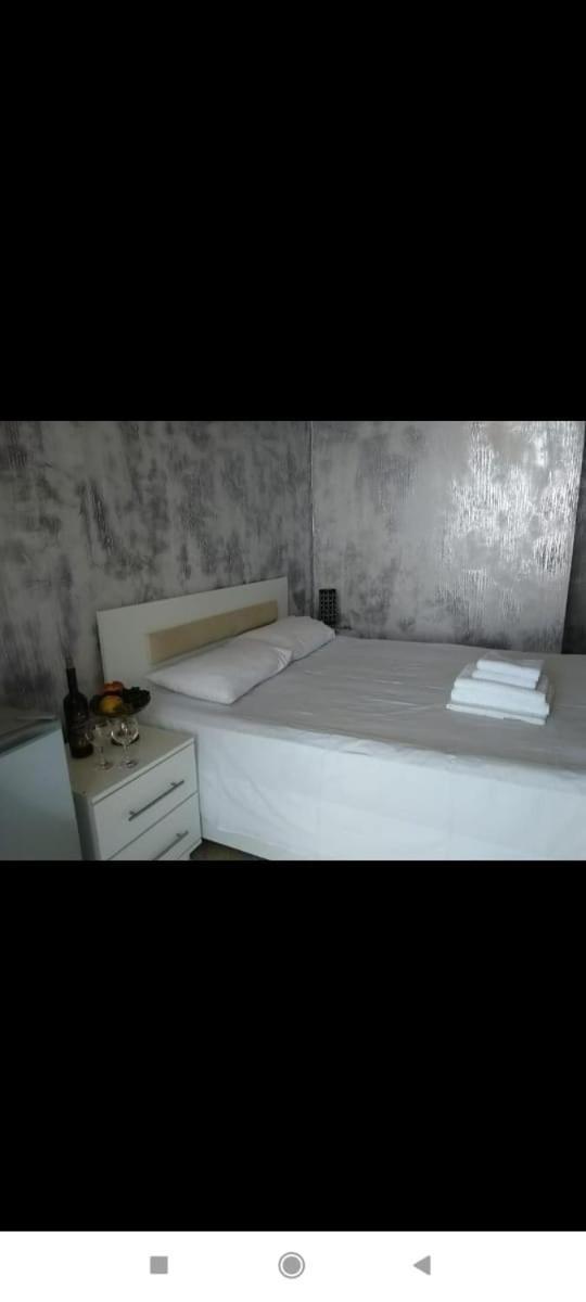 Geno Guest House Kvariati Exterior photo
