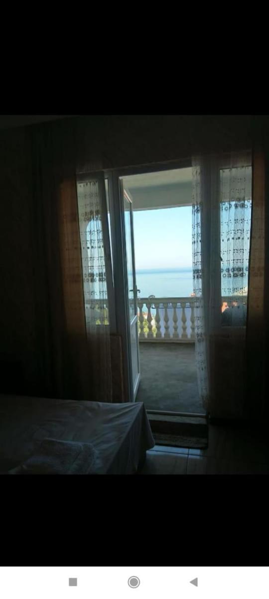 Geno Guest House Kvariati Room photo